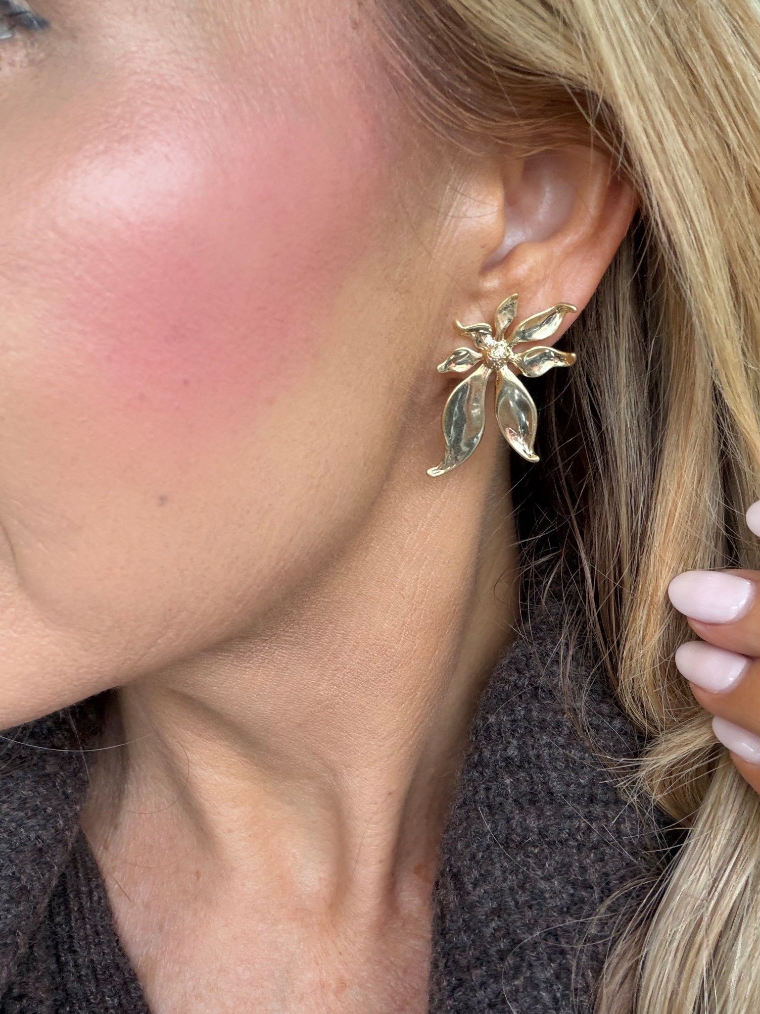 These earrings would be a Wonder Mother’s Day gift 

#LTKMothersDay #LTKSeasonal #LTKSaleAlert