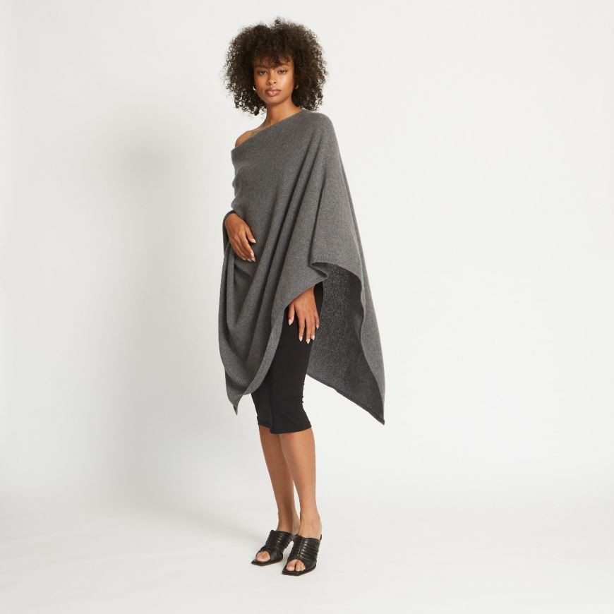 JENICA CASHMERE PONCHO IN CHARCOAL | Santicler