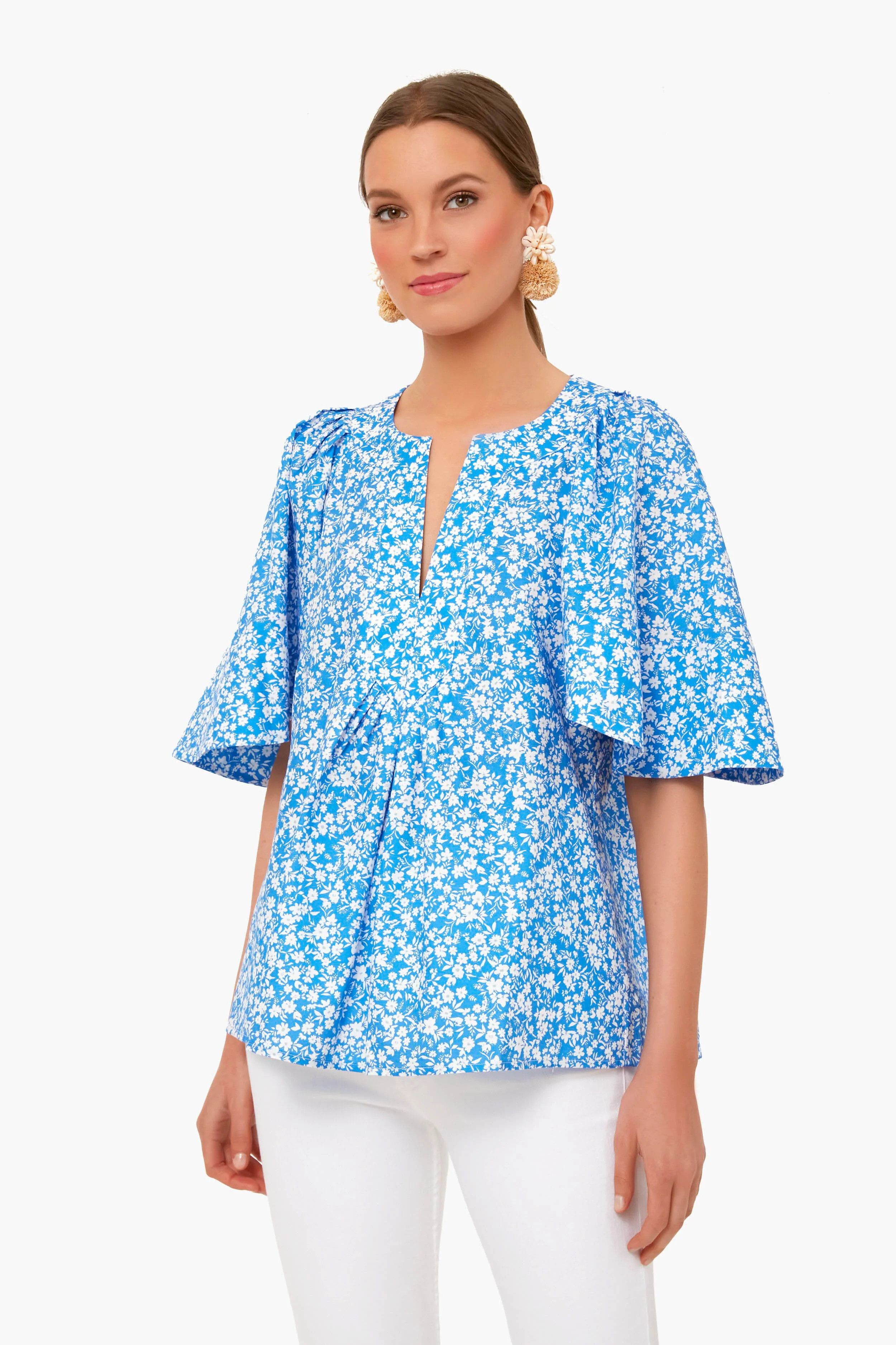 Blooms on Broad Finley Flutter Sleeve Top | Tuckernuck (US)