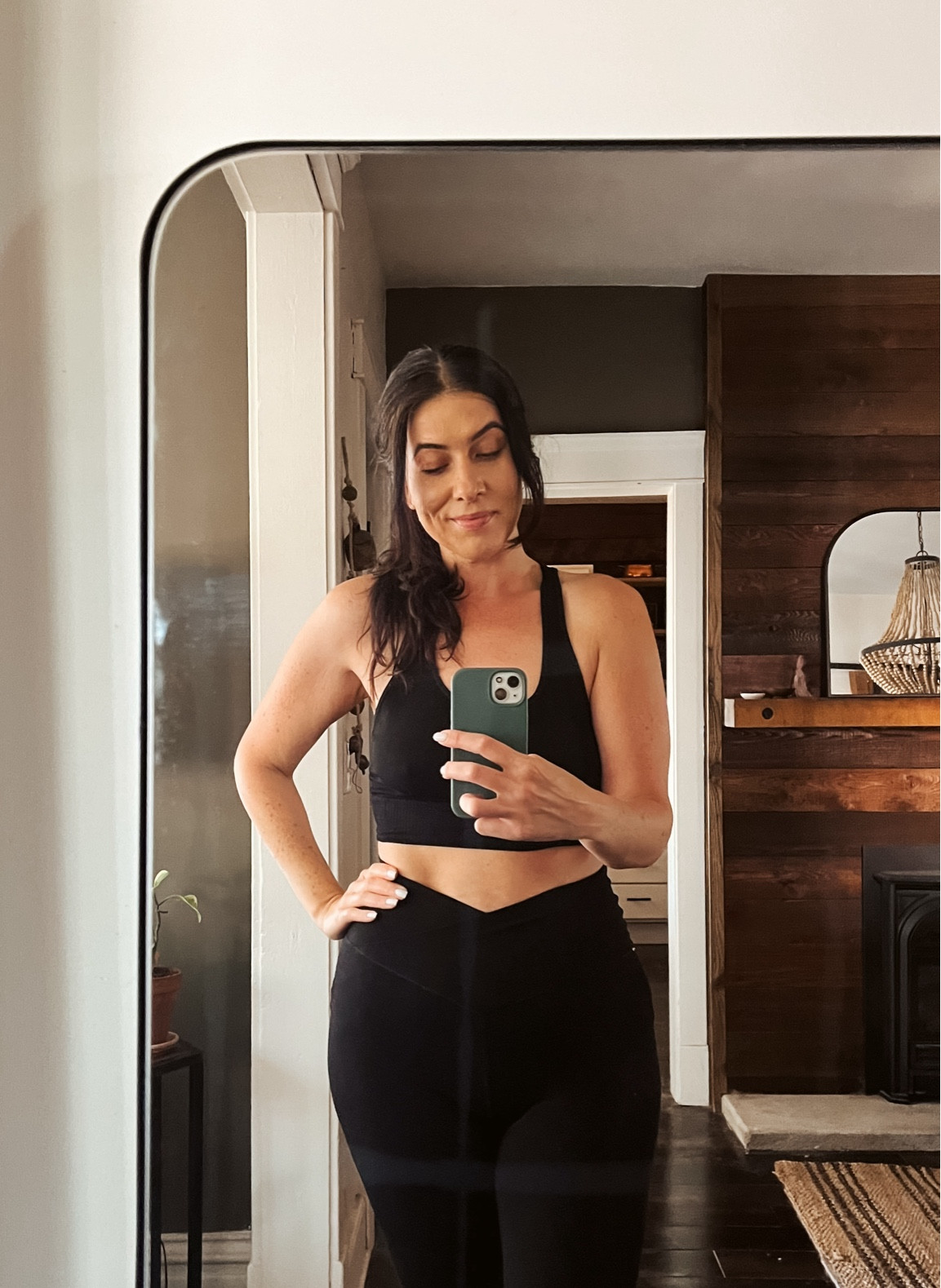 All Aerie leggings and sports bras are 40% off today!

I’m ready to stock up on a few of my favorite high waisted leggings and sharing some of my favorite aerie activewear here!

These are perfect for every day wear but also have held up to yoga and HIIT workouts. 

I sized up to a L for the perfect fit. 

#LTKSaleAlert #LTKStyleTip #LTKActive