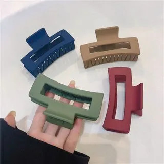 Matte Hair Claw | YesStyle Global