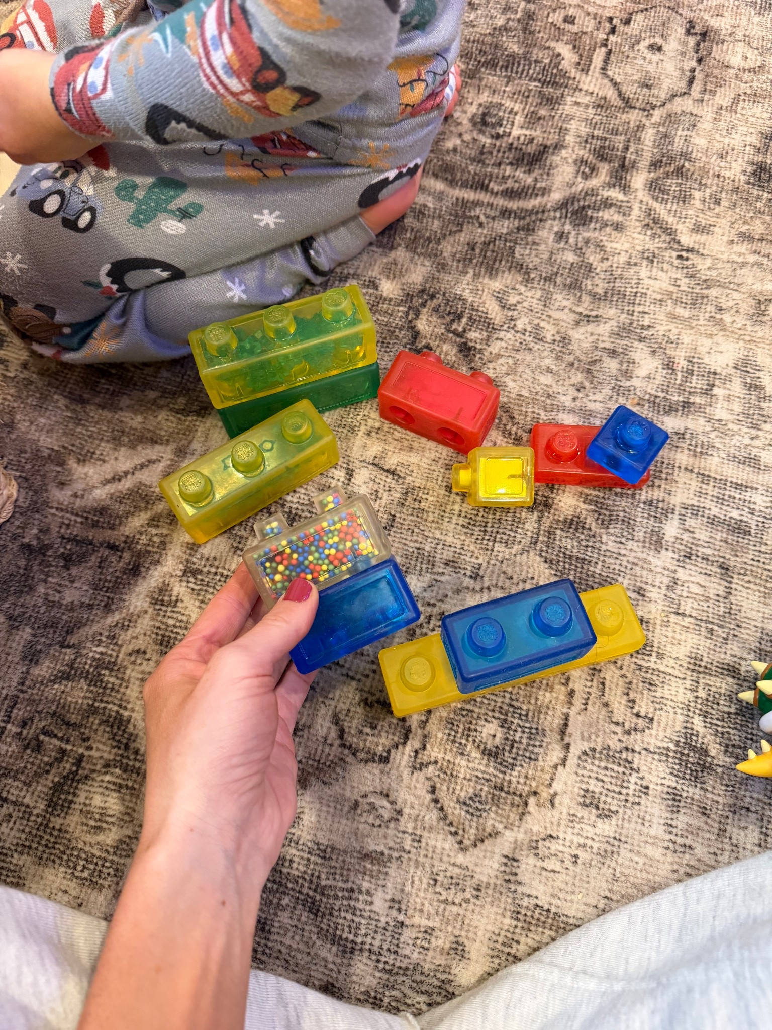 Jelly blocks! Such a good gift for toddlers! 🎁