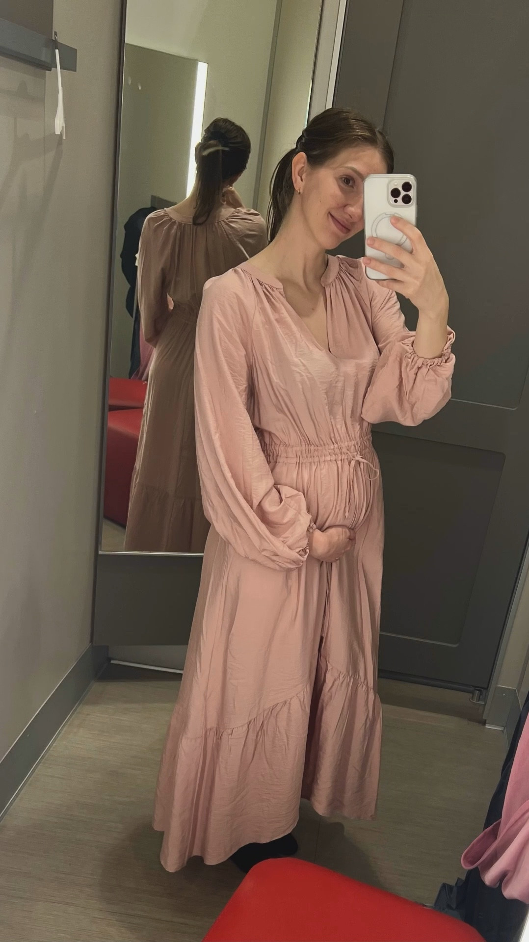 Bump friendly dress finds at target!

*if you are further along or have a bigger bump I would size up in the blue one!* 

I am wearing my normal pre pregnancy size in all of these styles

Tagged some other things I bought, including maternity jeans and some sweaters!

(Bump friendly, maternity dress, pregnant, pregnancy)

#LTKBump #LTKStyleTip #LTKFindsUnder50