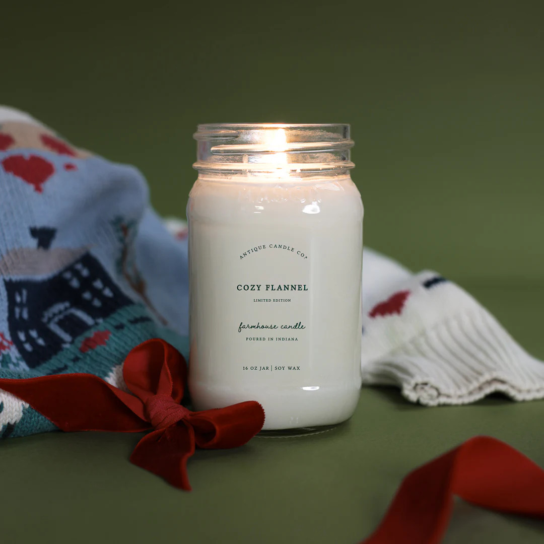 Cozy Flannel 16 oz candle | Antique Candle Co.