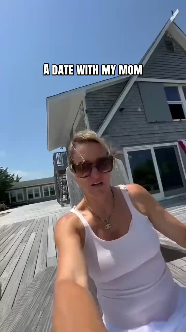 #LTKootd #LTKmomlife #LTKOver40