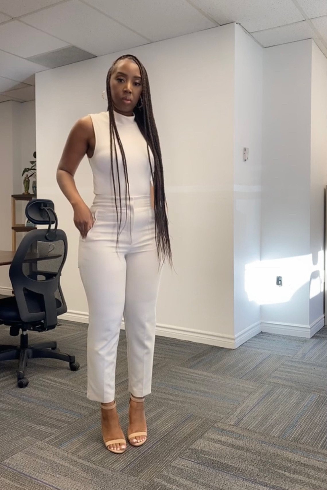 Pants and top are from Zara 4174/818 & 7901/532
The items linked are similar 

#LTKworkwear