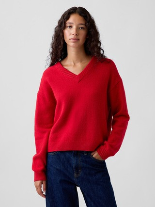 CashSoft Oversized V-Neck Sweater | Gap (US)