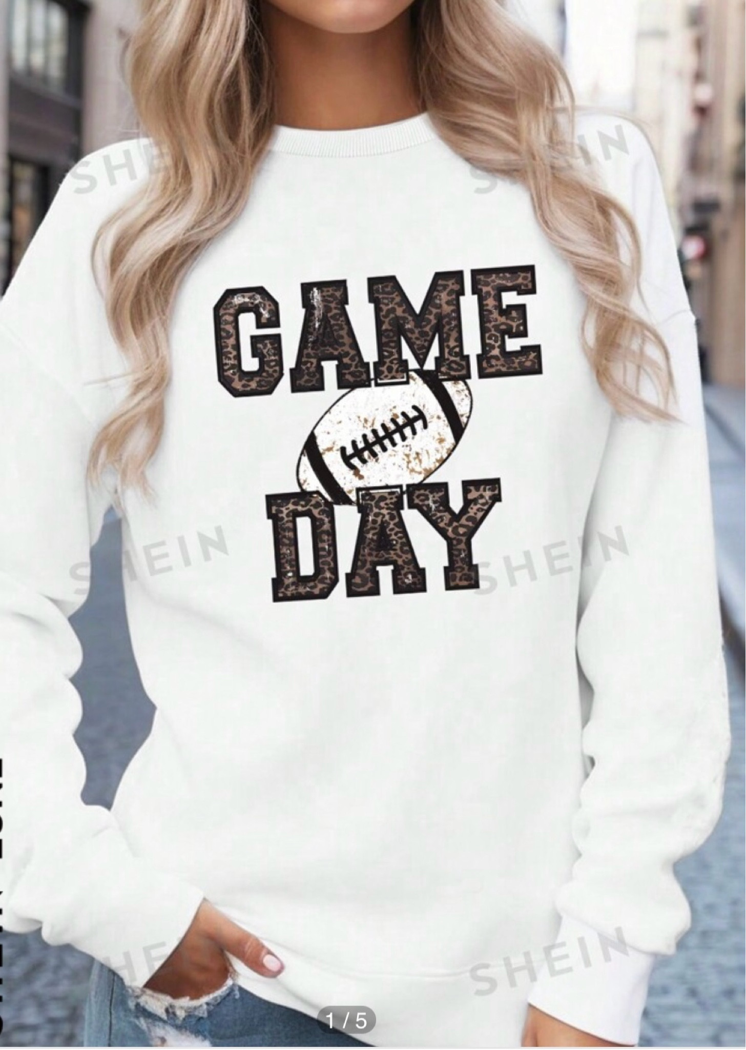 Yes please! So cute and perfect for those Fall football nights🏈

#LTKFindsUnder50 #LTKFallSale