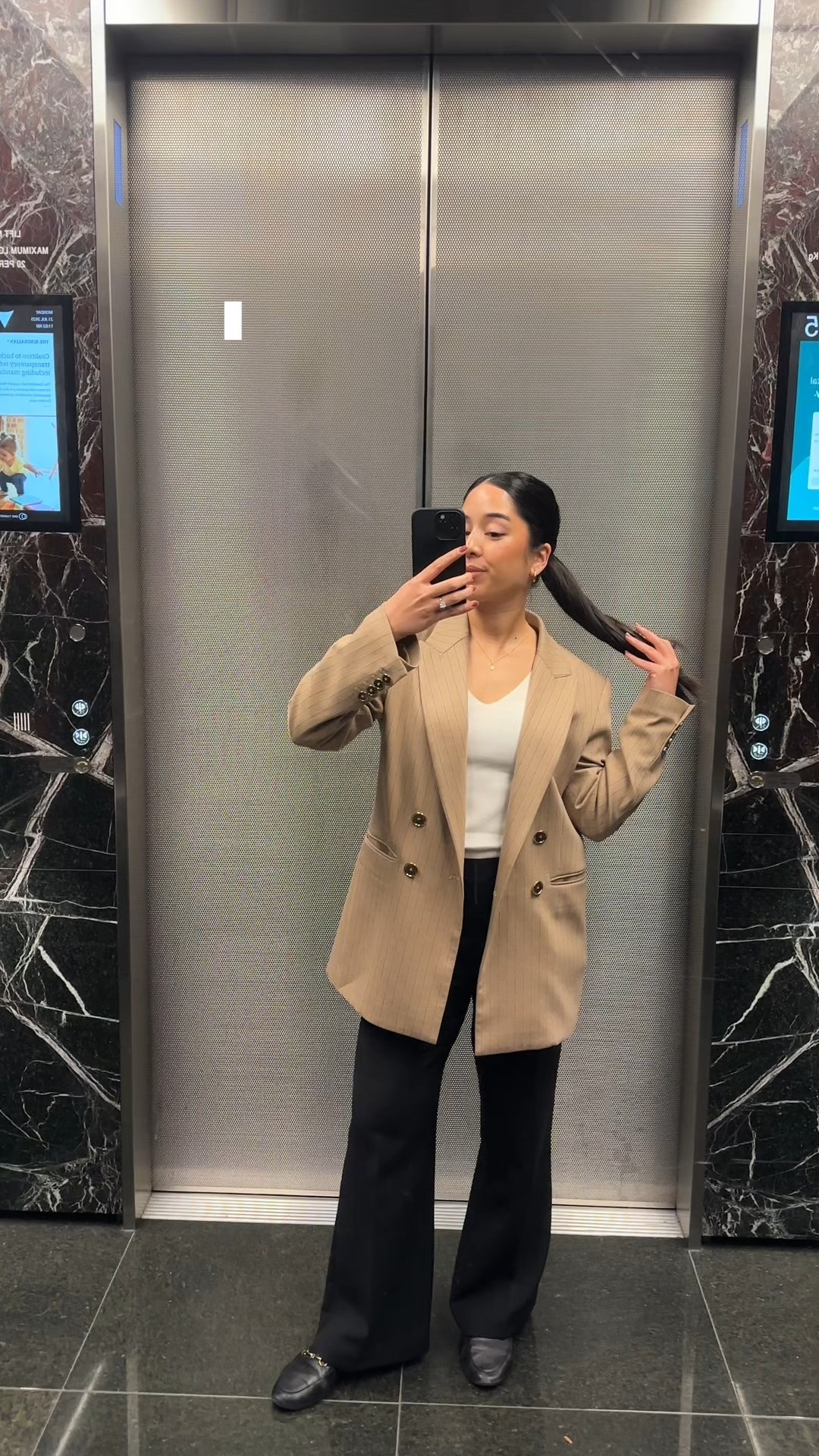 These are the PERFECTTTT black trouser for the office! They come in a petite length as well which is perfect for my height (163cm) 🖤

#LTKaustralia #LTKworkwear #LTKpetite