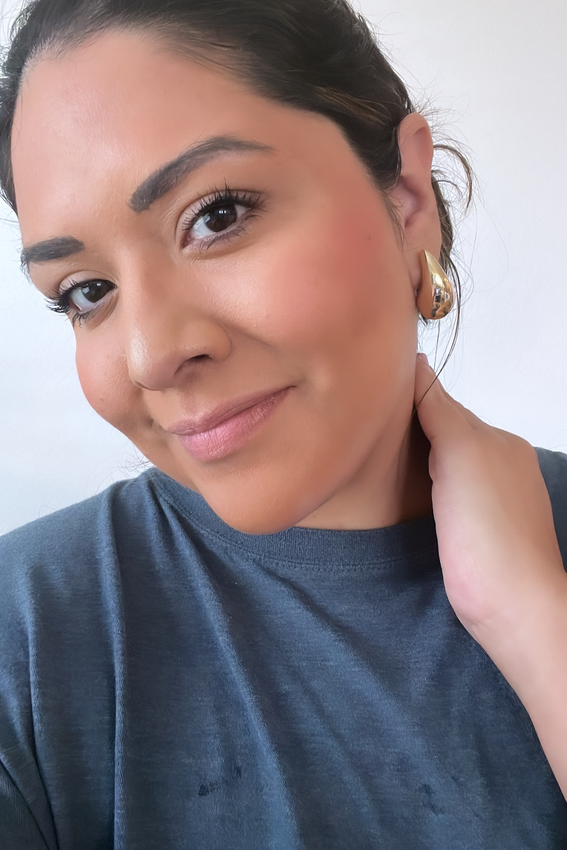 Amazon dupe earrings!! I’m pretty sure my Mom had these in the 90’s!



#LTKsalealert #LTKbeauty #LTKunder50