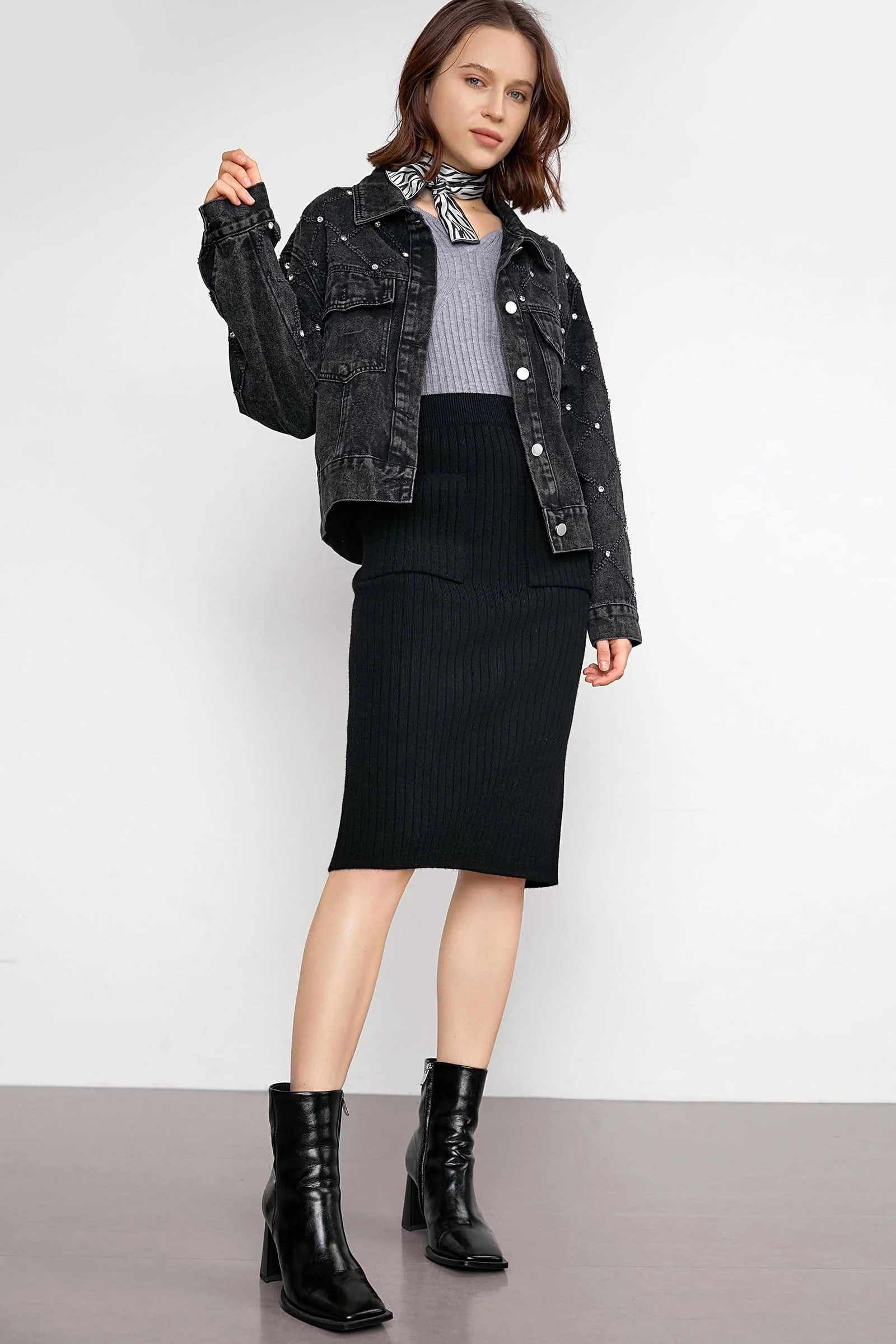 Abbey Black Faux Pearl Denim Jacket | J.ING