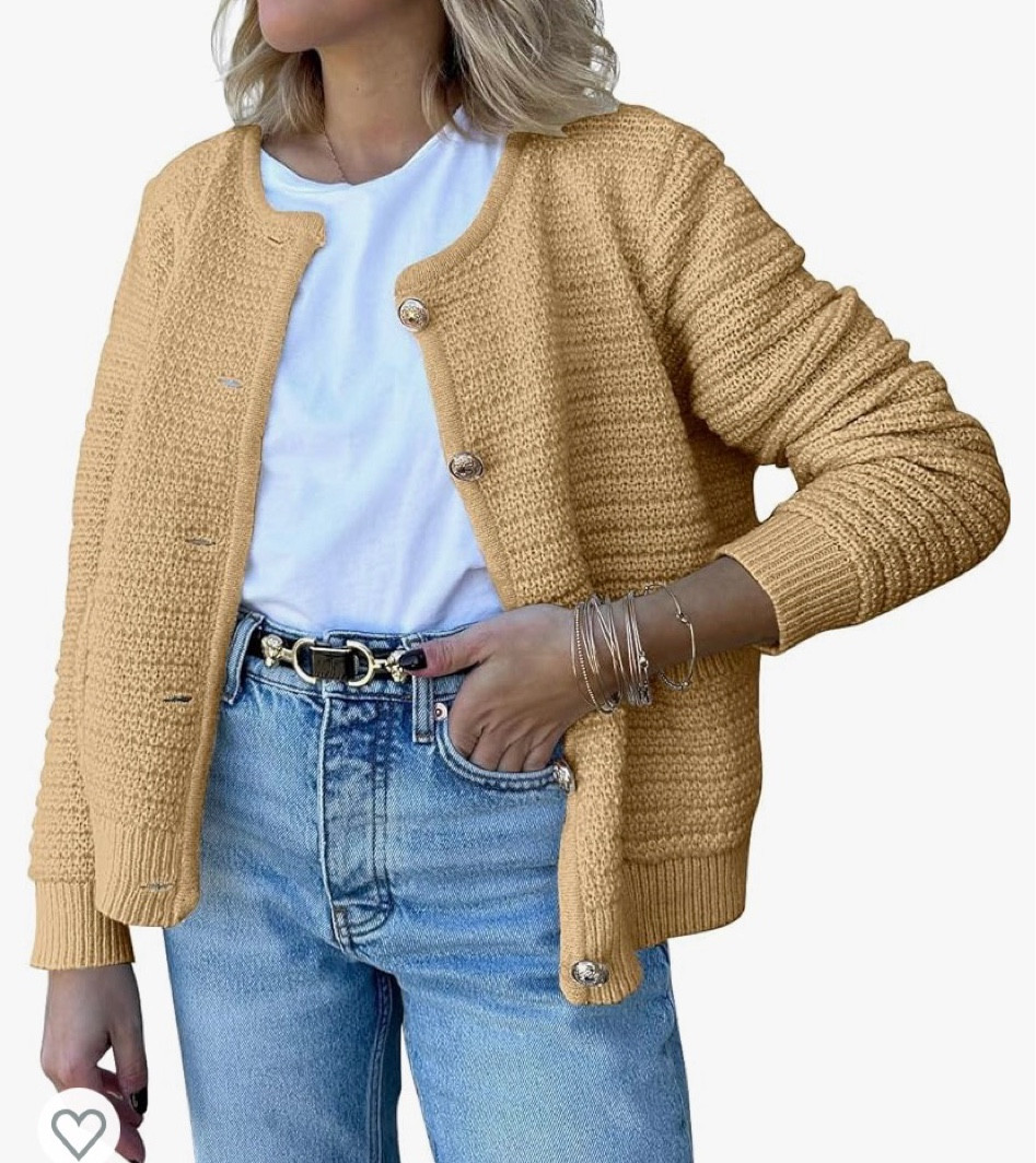 Love this open cardigan. Fall fashion. Fall photoshoot. Seasonal wardrobe. Update your look for less. PSL season. Spooky season 

#LTKxPrime #LTKfindsunder50 #LTKstyletip