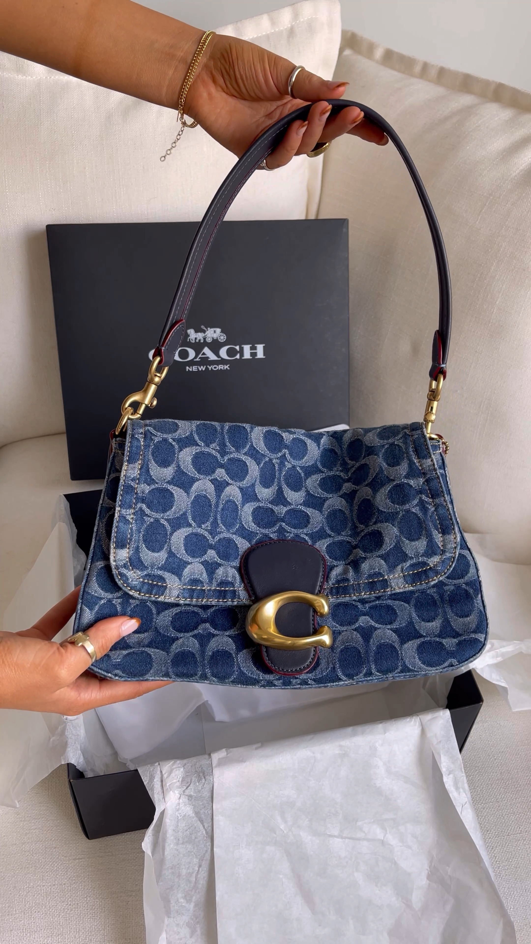 the vintage bag I could never find has been recut for the new denim revival drop at coach! I die! 

