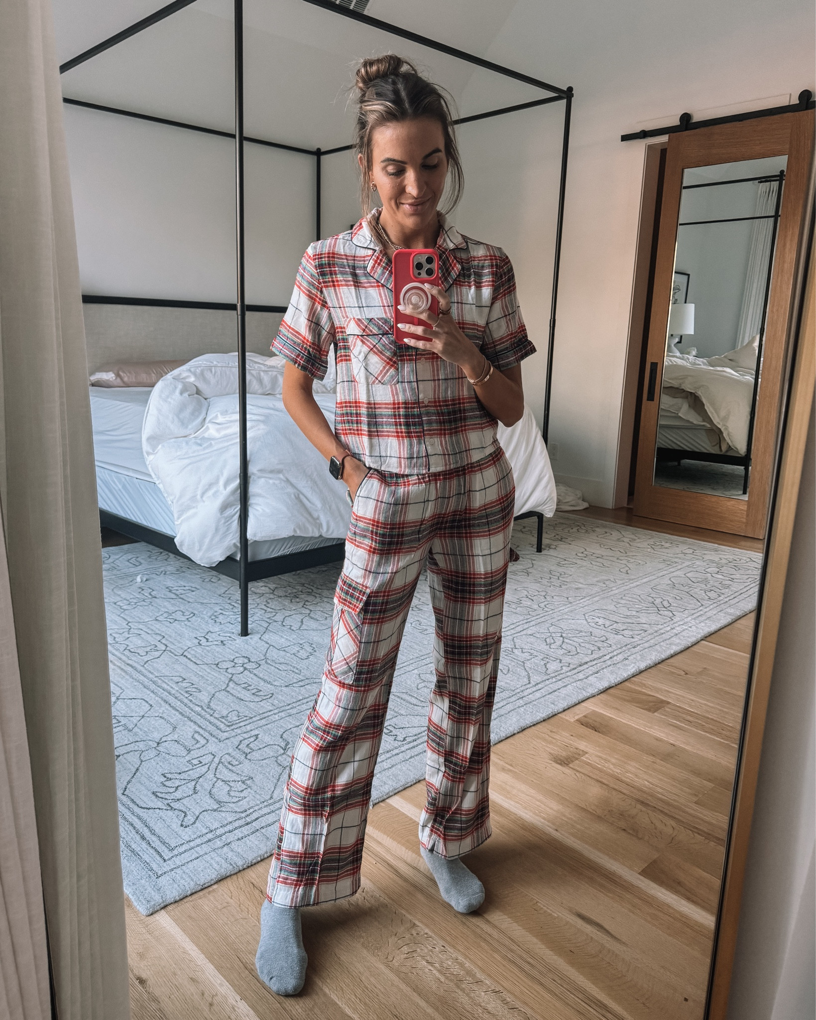 love these holiday pjs! size xs 

#LTKCyberWeek #LTKGiftGuide #LTKHoliday