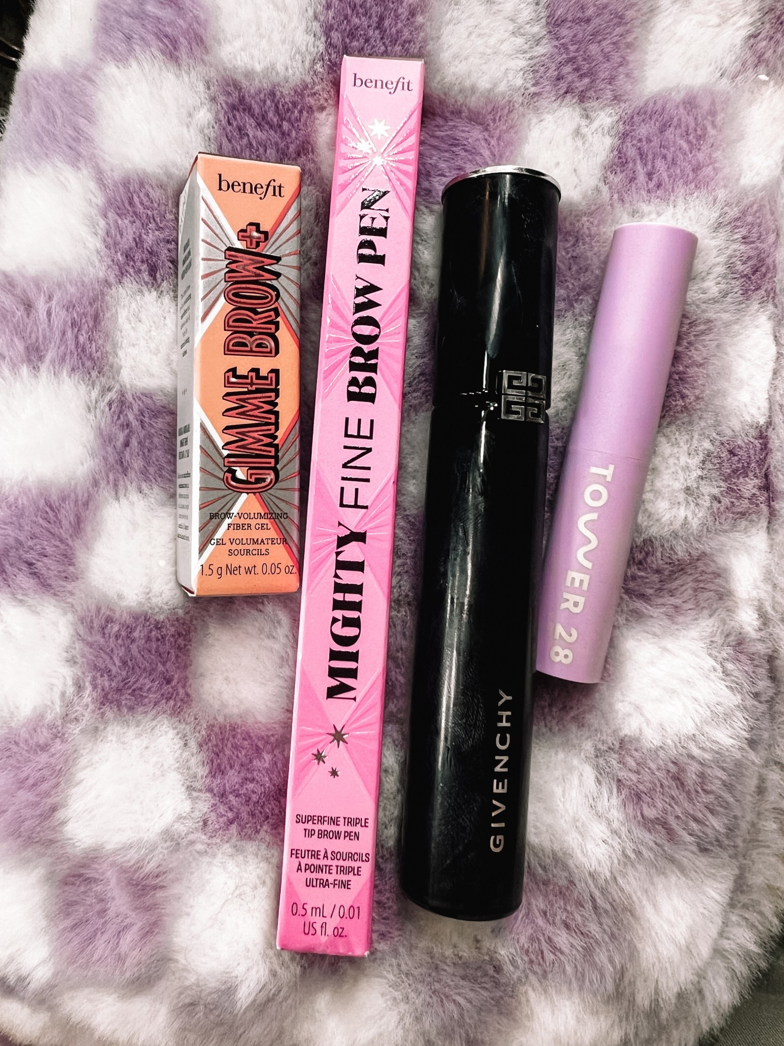 Eyes + Brows combo I’m loving lately 💕 Lots of compliments on my lashes since i changed to this mascara last month 

#LTKgrwm #LTKmorningroutine #LTKBeauty