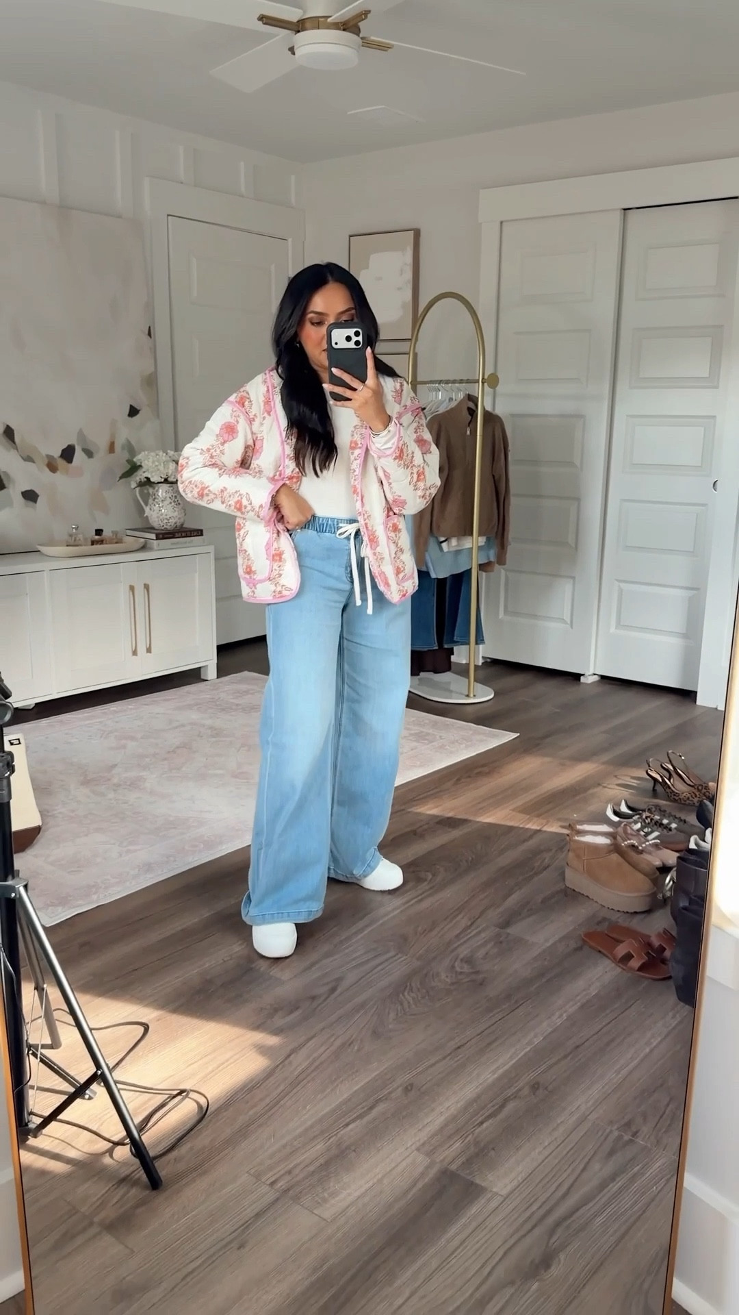 Floral jacket size xs TTS
Jeans size xs regular TTS 
White tee - old, similar linked
Sneakers size 6.5 TTS 

#LTKPetite #LTKFindsUnder50 #LTKSaleAlert