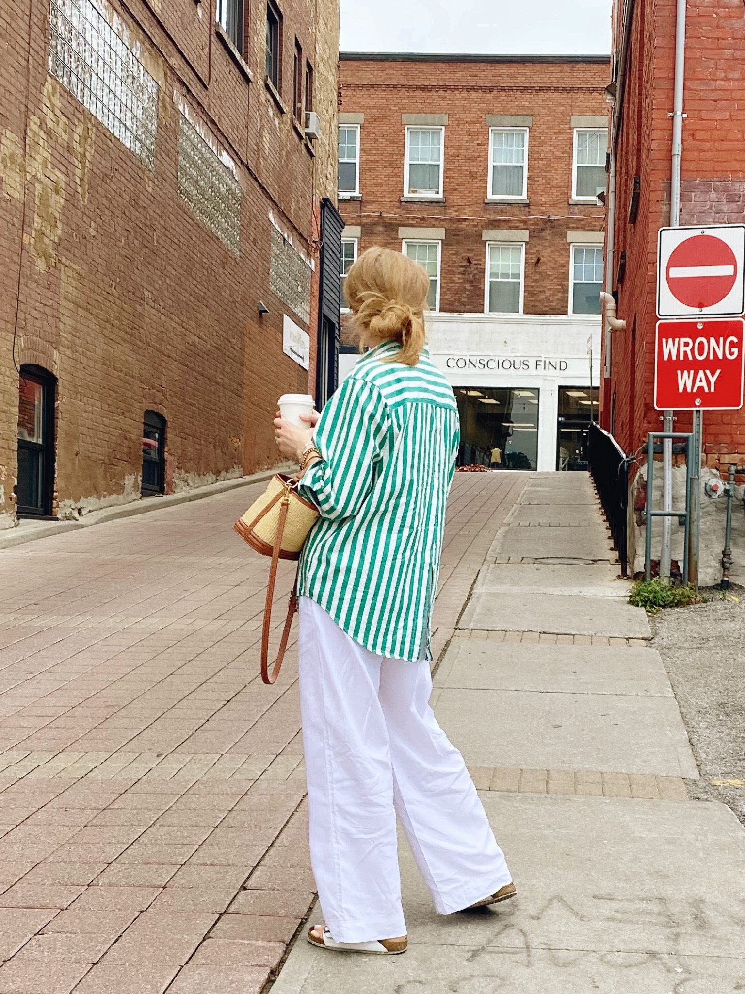 #whitelinen #linenpants #stripedblouse #gap #oldnavy #mango #mangopurse #mangobags

#LTKsummer #LTKstyletip