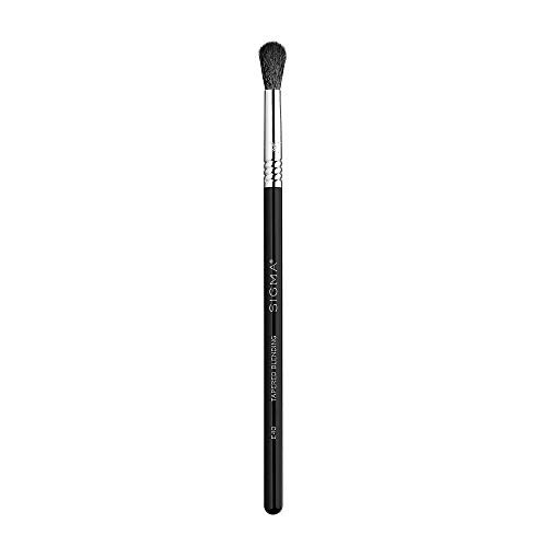 Sigma Beauty Professional E40 Tapered Blending Eye Makeup Brush with SigmaTech fibers Blending eyeshadow Brush | Amazon (US)