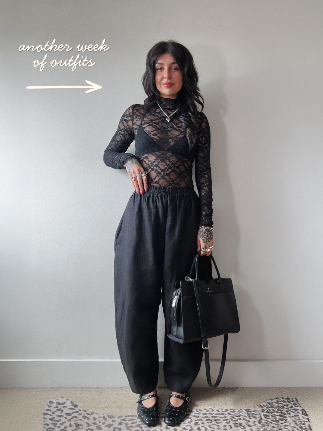 top: out from under
bottoms: beyond nine
bag: saint Ivy
shoes: M&S

#LTKdatenight #LTKuk #LTKsummer