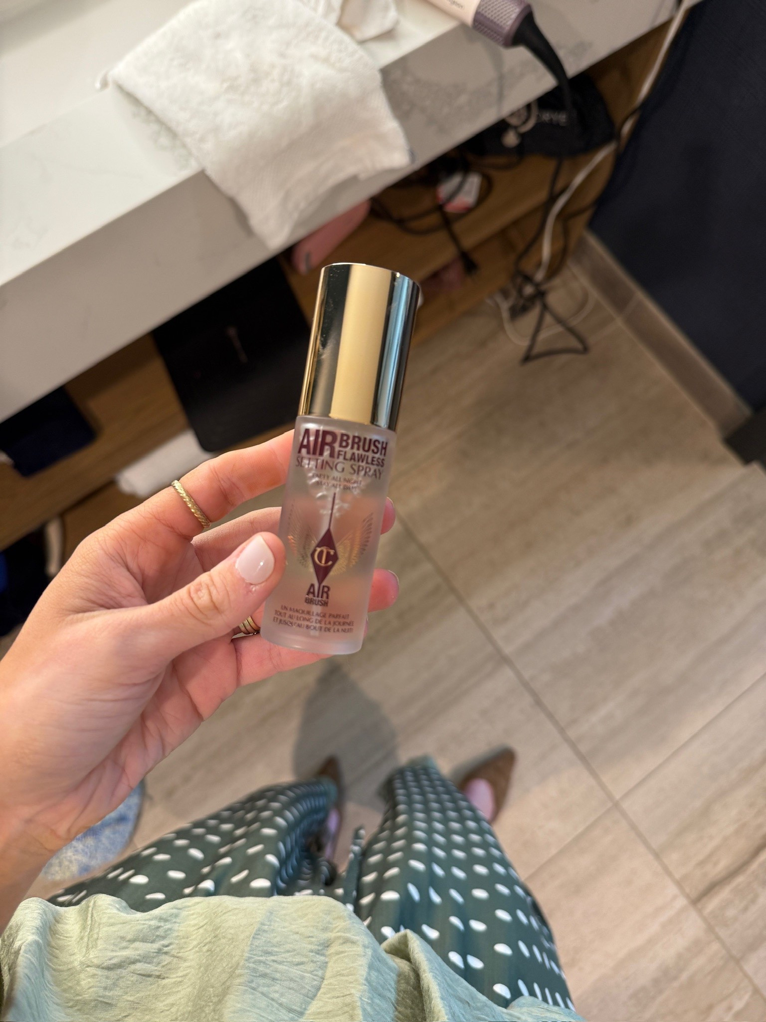 Just got this setting spray to keep my makeup looking flawless all day long! Perfect for those long days.

amazon beauty, setting spray, makeup setting spray, flawless finish, hallie ragan

#LTKgrwm #LTKselfcare #LTKBeauty