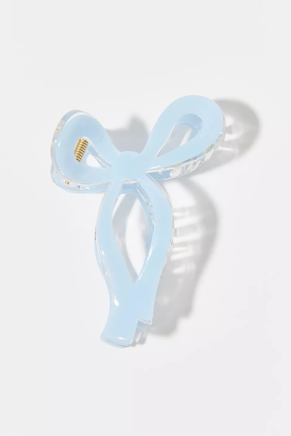 Resin Draped Bow Claw Clip | Urban Outfitters (US and RoW)