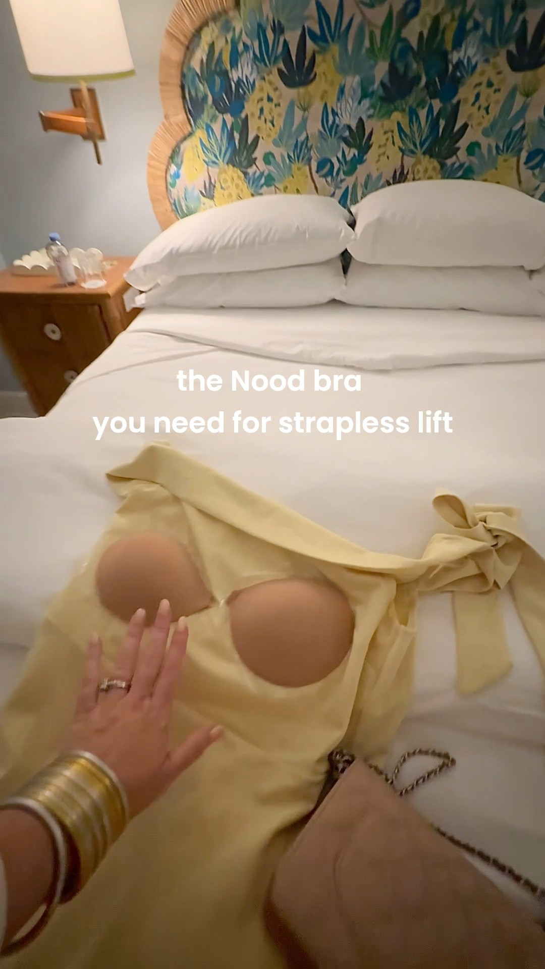 The nude bra you need for strapless lift. Love this under my off the shoulder yellow dress in Palm Beach￼@welovenood #ad