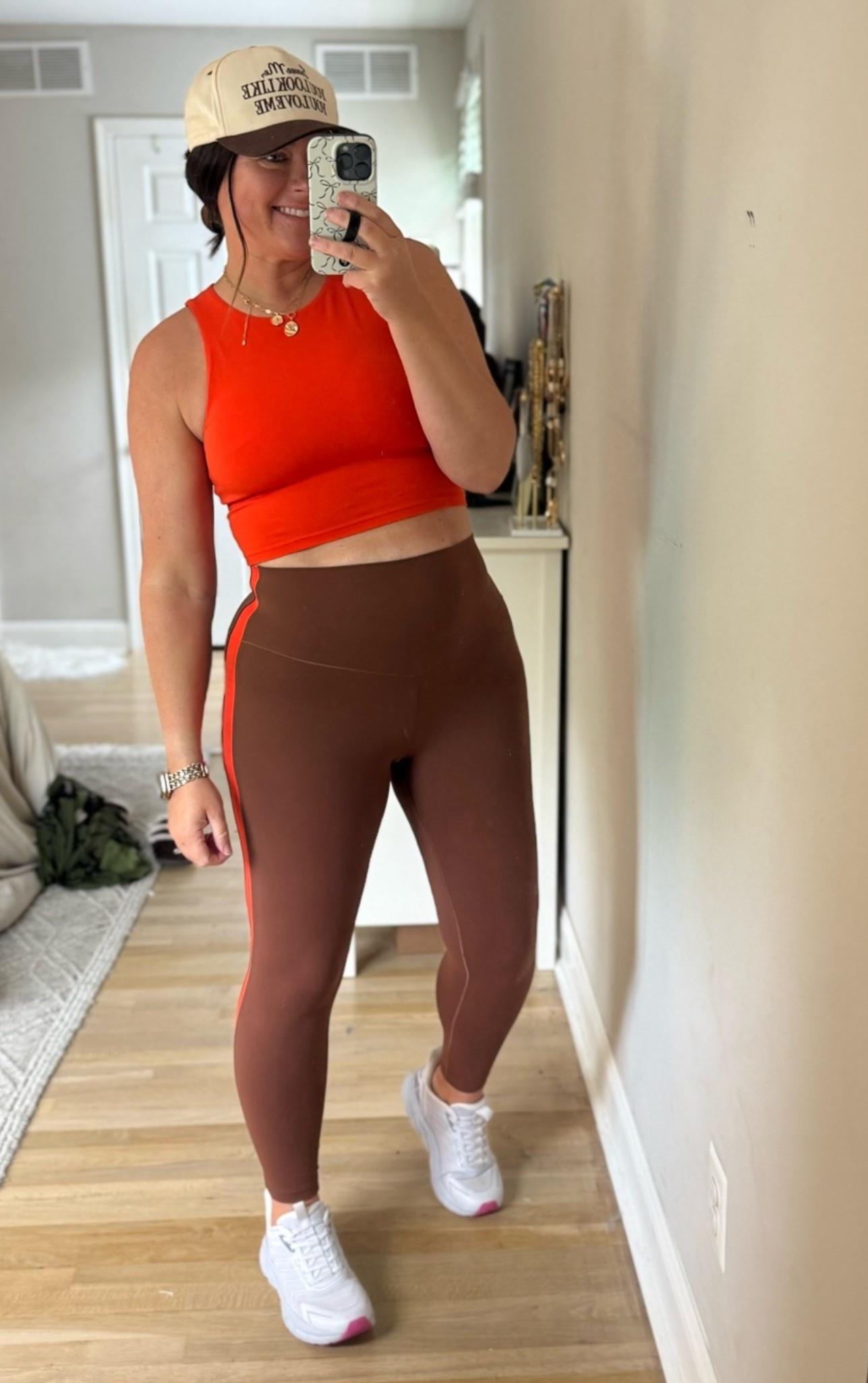 Excuse me-you look like you love me 🫶🏻so excited to get back to the gym with this adorable workout set from Aerie!