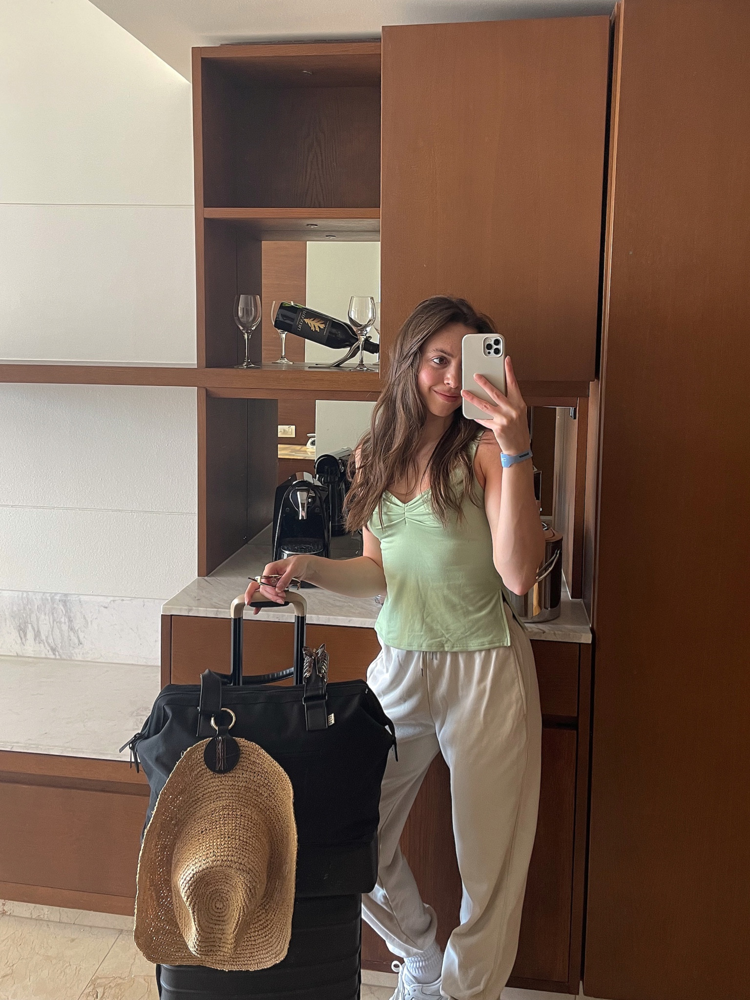 Shirt size small
Sweatpants are old from H&M
Exact luggage linked

#LTKfindsunder100 #LTKtravel #LTKfindsunder50