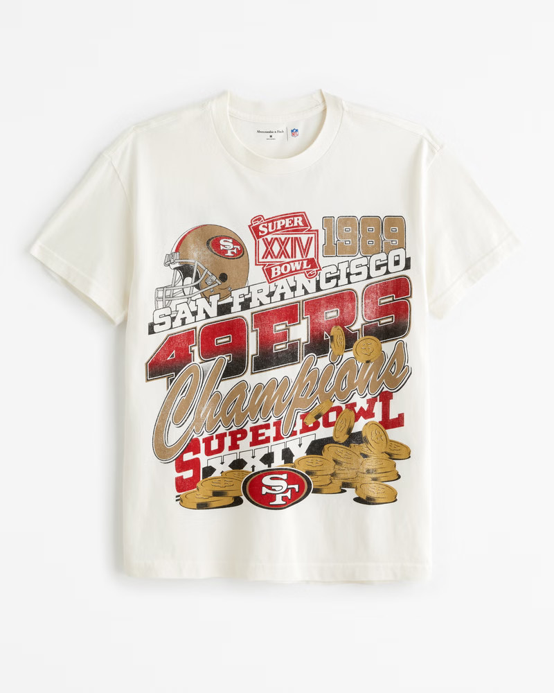 Men's Kansas City Chiefs Graphic Tee | Men's Tops | Abercrombie.com | Abercrombie & Fitch (US)