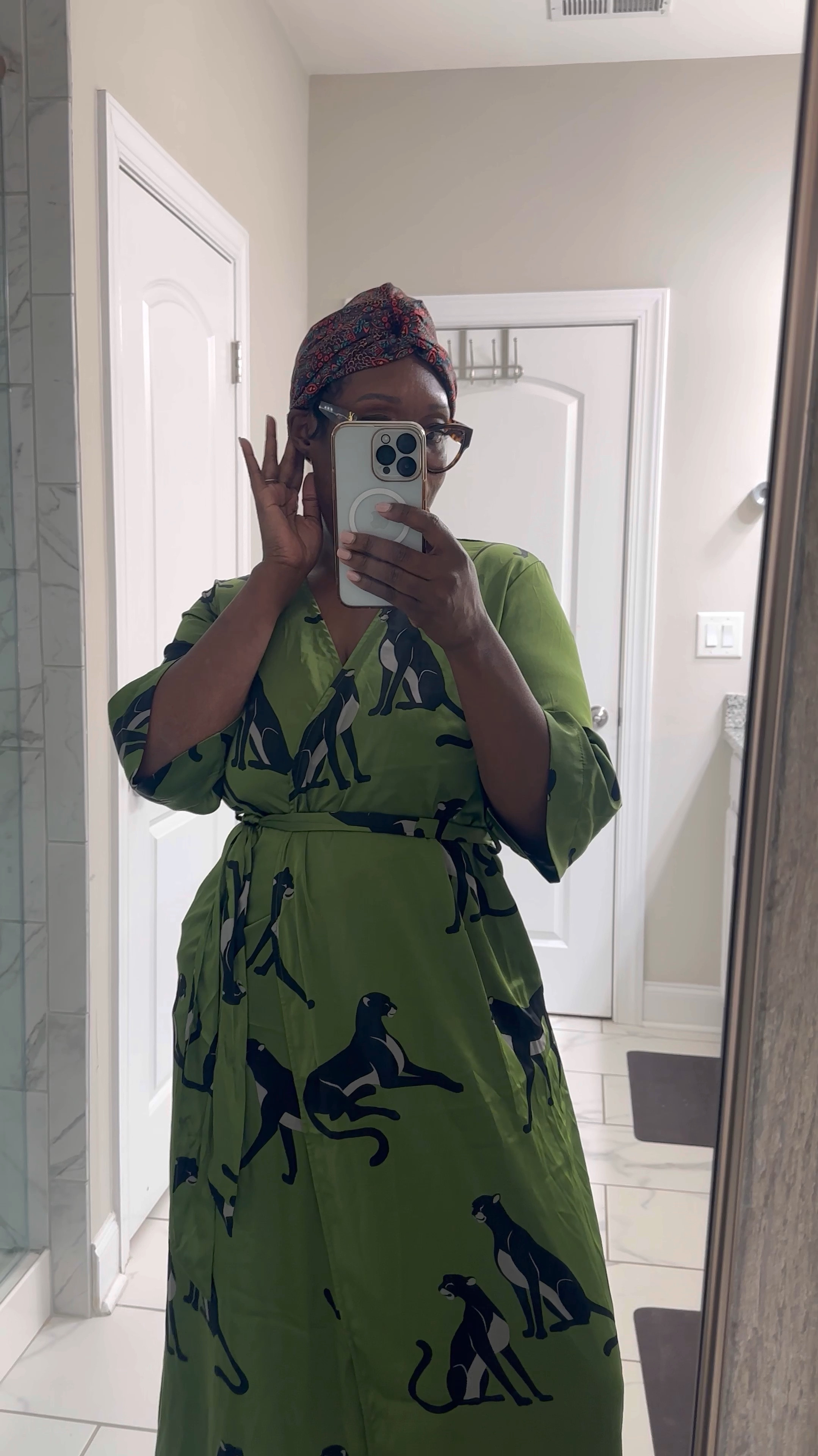 Robe and lounge sets satin collection   Robe in ML : pants in Large 

#LTKSaleAlert #LTKVideo #LTKStyleTip