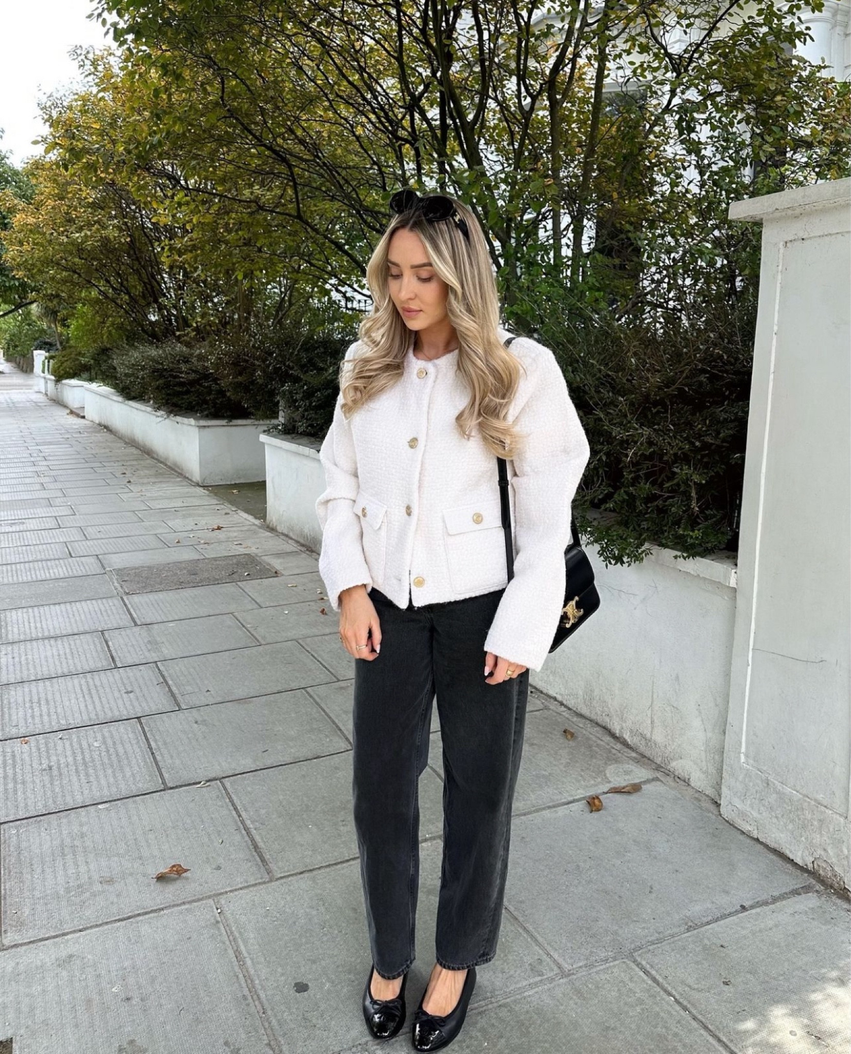 Collarless jackets are my fav in autumn 🍂 smart casual elevated transitional look with jeans and ballet flats 

#LTKautumn