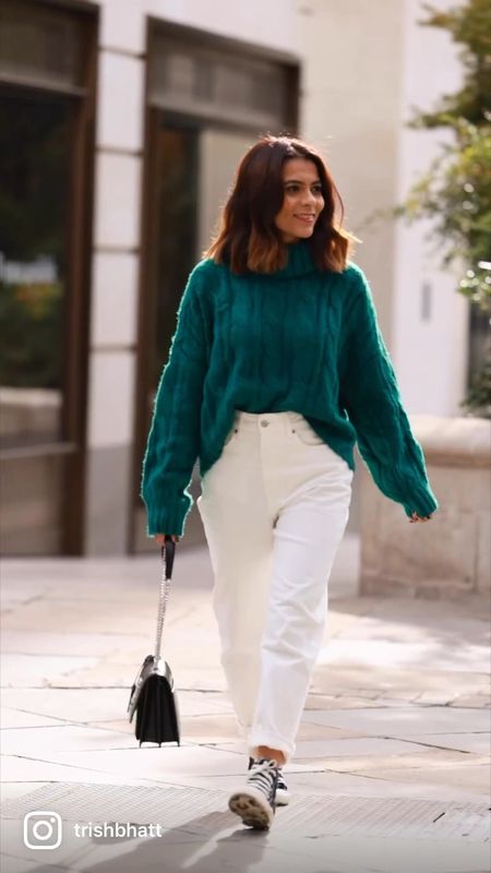 Turtleneck Braid Knit Crop Sweater in Green White Mom Jeans Black Hightop Converse Trainers YSL Leather Black Bag Transitional outfit Autumn looks Neutral OOTD Fall outfit Beige outfit Simple fits Casual look Petite Style Guide Petite Fashion

#LTKSeasonal #LTKstyletip #LTKeurope