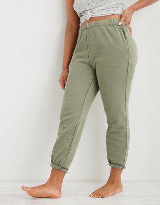 Aerie Fleece-Of-Mind High Waisted Jogger | American Eagle Outfitters (US & CA)