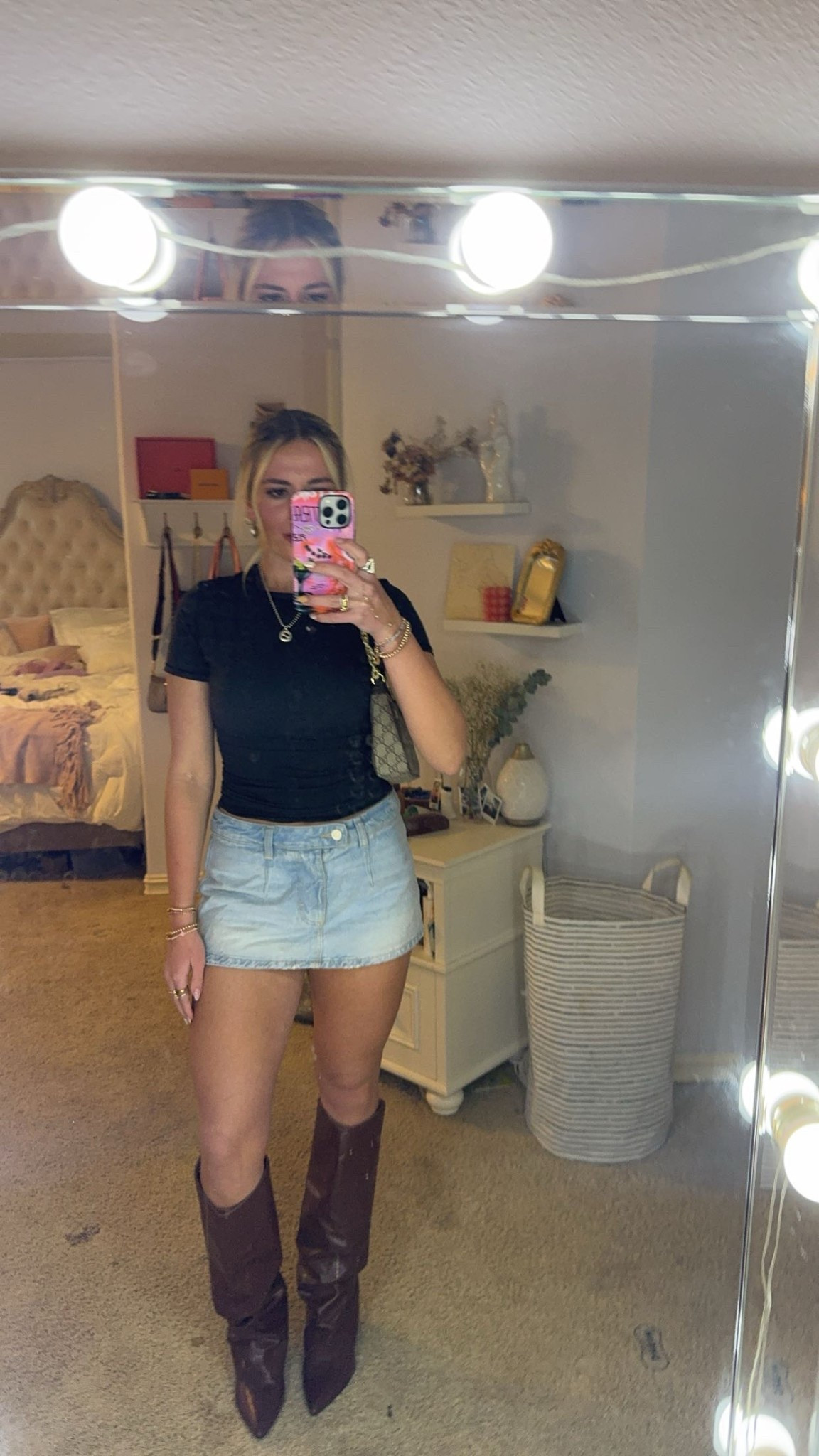 This is the cutest outfit ever for going out!! 

#LTKStyleTip #LTKBeauty