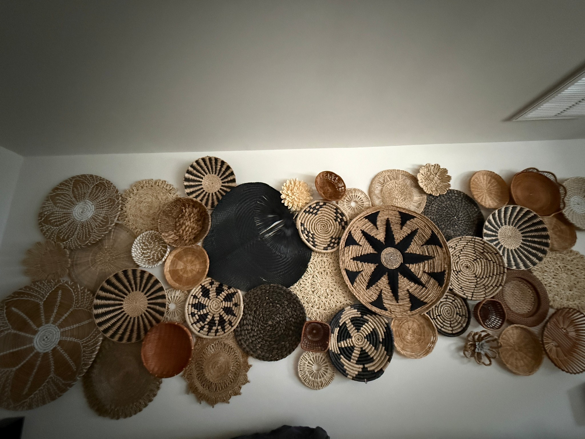I love my basket wall I created! 🫶🏻😍

#LTKvlog #LTKspring #LTKHome