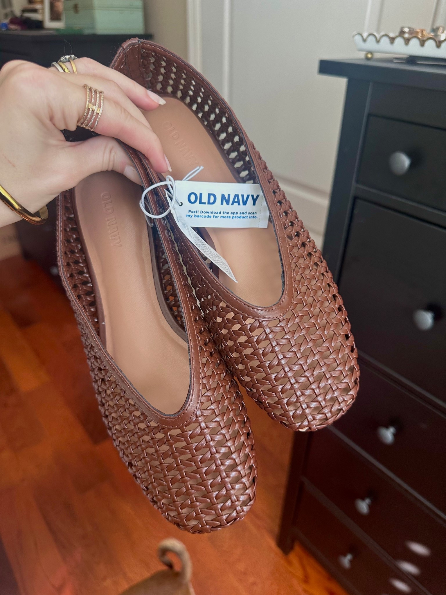 Faux leather wovan ballet flats for under $20 



#LTKSaleAlert #LTKValentine #LTKWorkwear