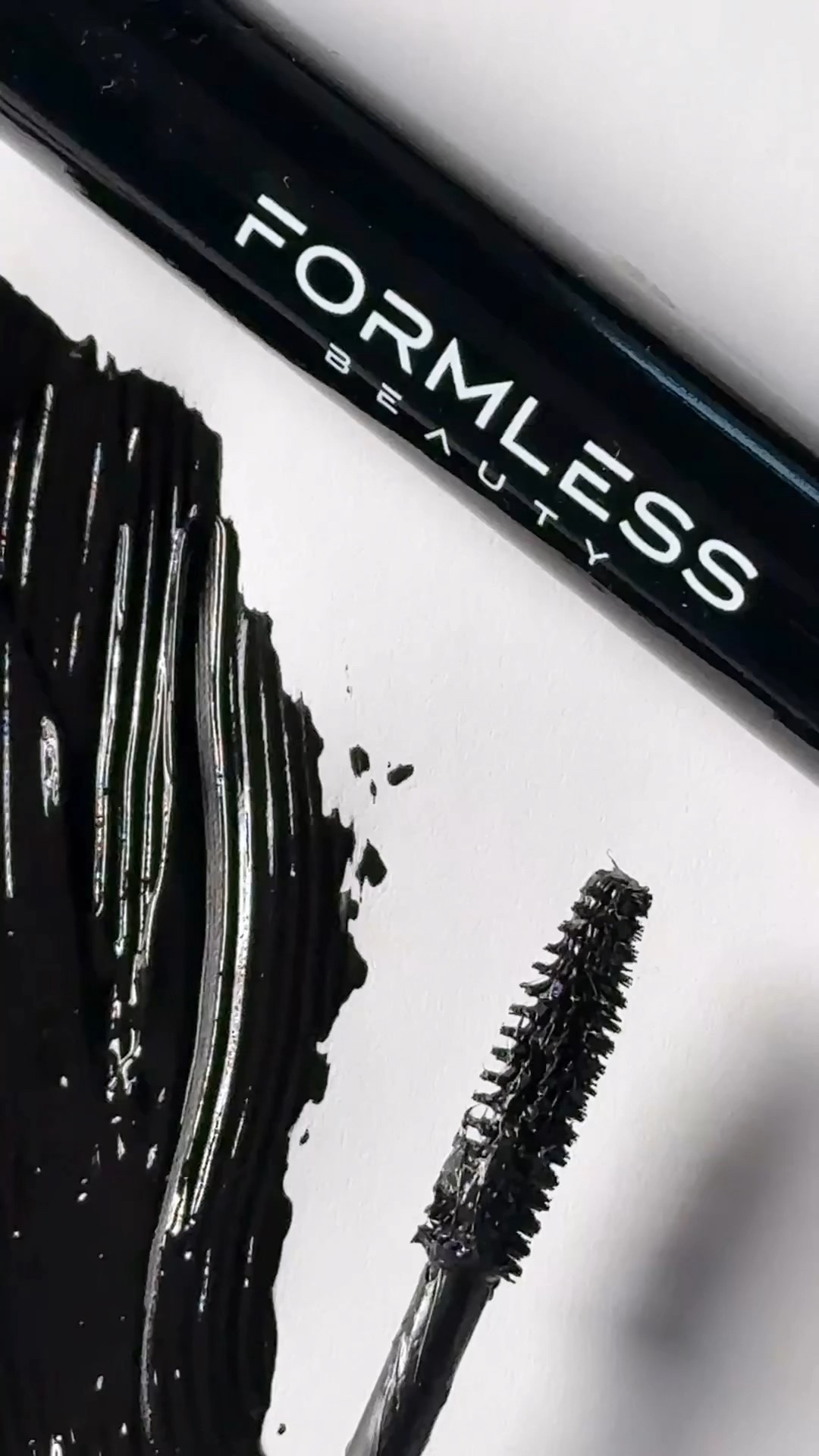 #ad The Elevate Mascara by Formless Beauty @FormlessBeautyByJenny is the ultimate clean beauty essential for lifted, lengthened lashes without clumping, flaking, or harsh ingredients. I love this mascara because it’s formulated to condition your lashes while delivering beautiful and buildable definition. It’s really worth the hype! 

A great addition to any makeup routine, shop @formlessbeautybyjenny and try it out for yourself today!

#FormlessBeauty #cleanbeauty #blackmascara #Mascara #CrueltyFree



#LTKBeauty #LTKFindsUnder50 #LTKTravel