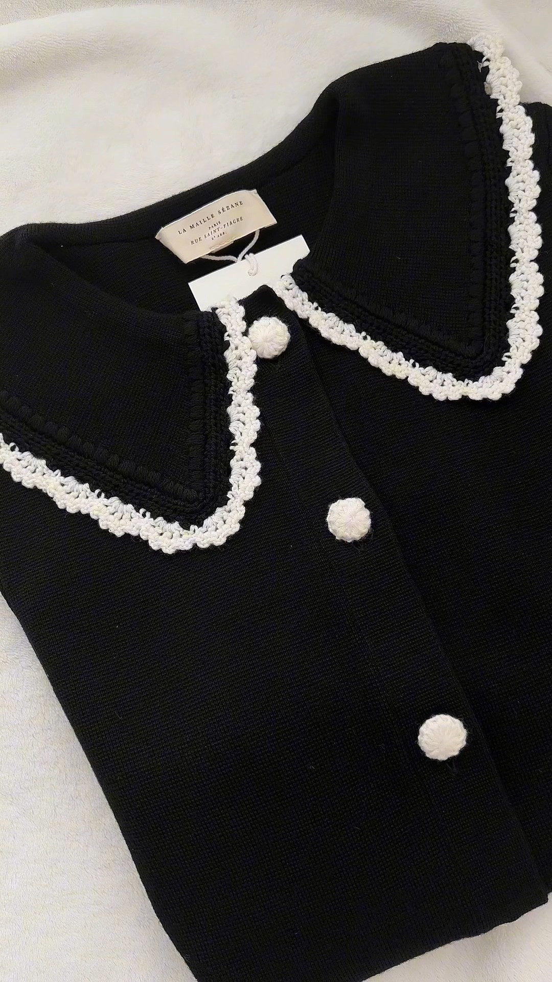 The cutest Parisian chic cardigan. 🤍🖤 

#LTKeurope #LTKstyletip