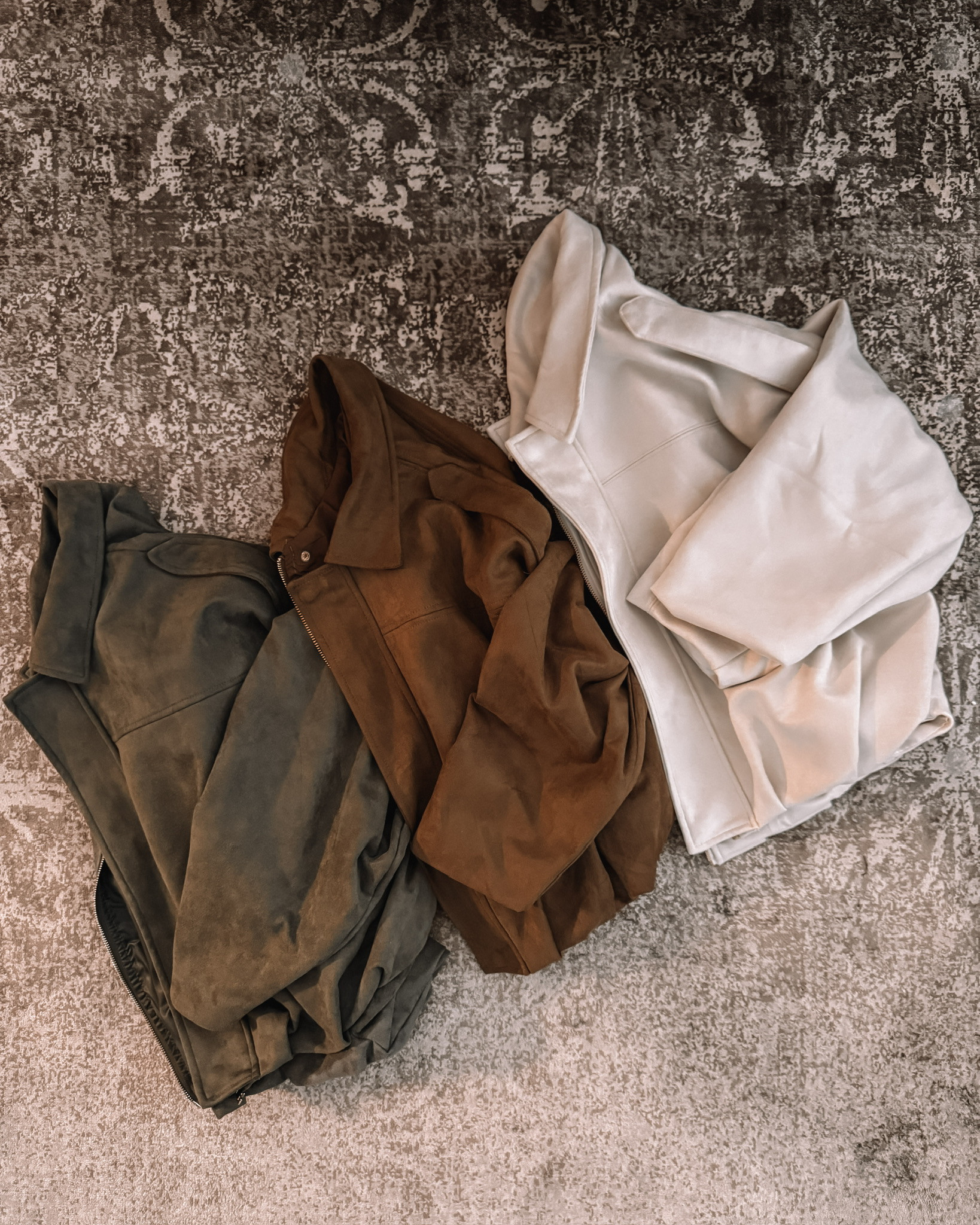 If I'm grabbing a jacket to elevate an outfit, it's going to be this faux suede bomber jacket for a stylish and edgy look. Perfect for fall. I love every color!
 
#FauxSuedeFashion #bomberjacket #creatorfavorites2025 

 #LTKHoliday #LTKSeasonal #LTKFindsUnder50