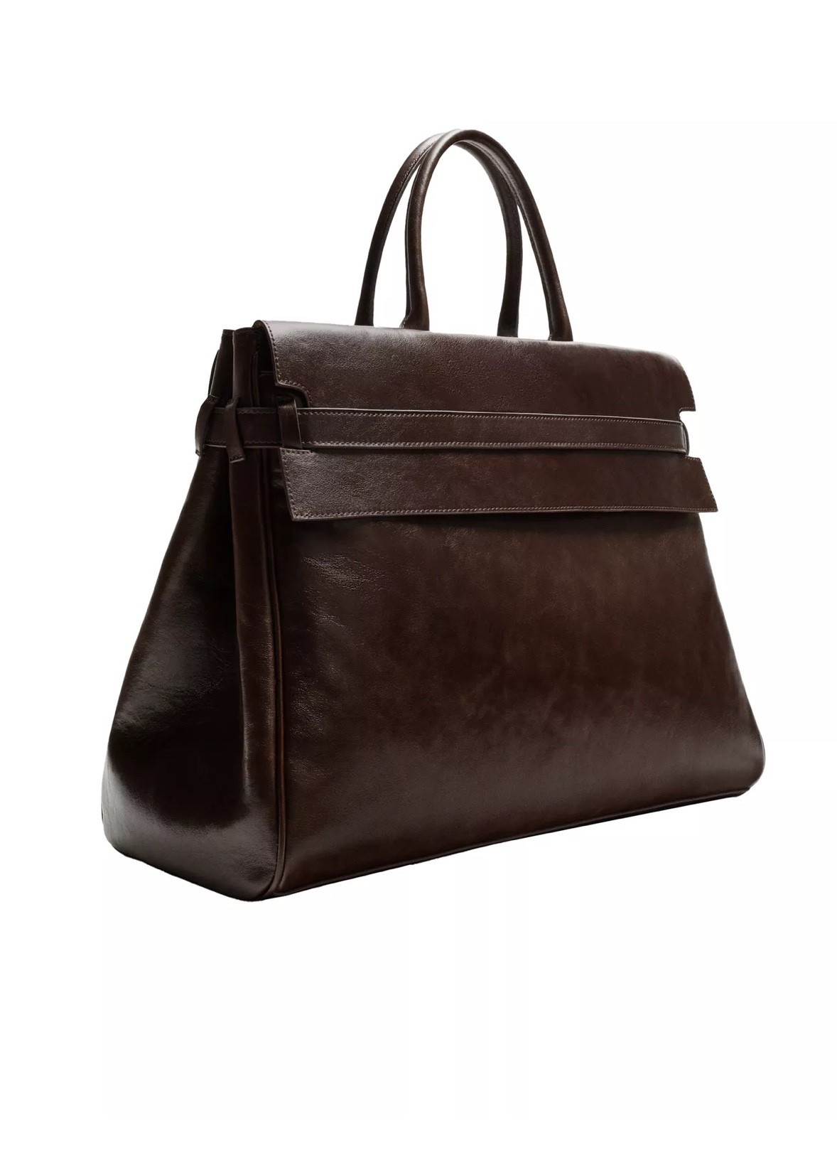 So many of you have asked about this bag. It's an absolute favourite from ZARA, with amazing quality, real leather, and so big that it can fit so much in.

#LTKmens