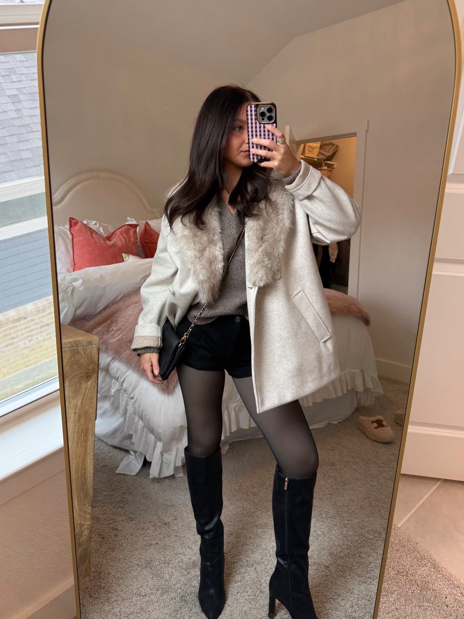 It’s freezing in Dallas today so dressing warm to go downtown! Just got these fleece lined sheer tights and they’re perfect to elevate your outfit while staying warm! Coat and sweater are Zara and shorts are old anthro! Wearing my zadig & voltaire bag!

#LTKSeasonal #LTKootd #LTKHoliday