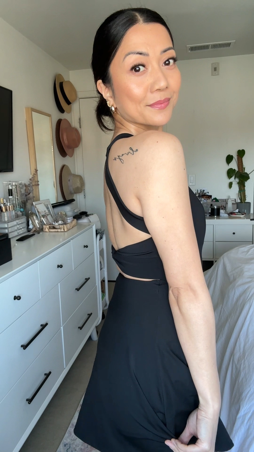 My new fave LBD ♠️

#LTKOver40 #LTKActive