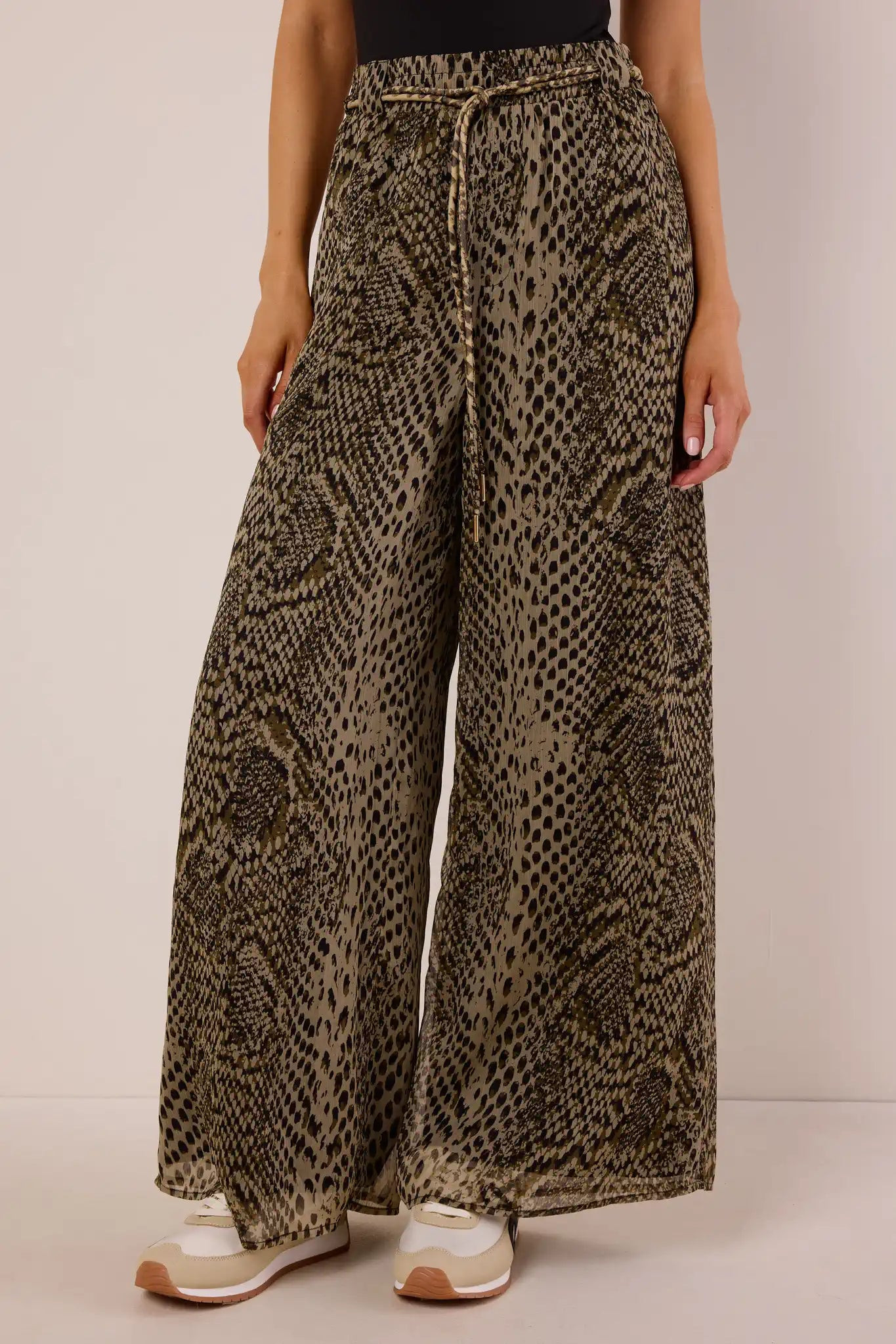 Nicolette Pants | Avara