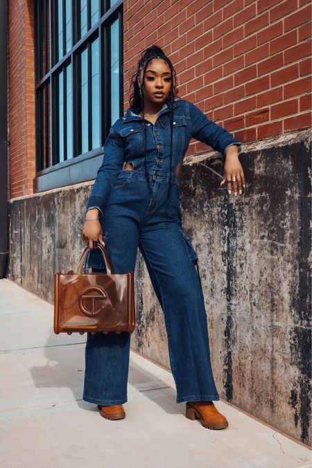 Not me SPRINGING into action in this button down cargo DENIM jumpsuit from fashionnova! 

Of course they are sold out but I linked some dupes and of course the TELFEEZZYY! Stock X got 30% off going on! Hussle nah.

#LTKSeasonal #LTKsalealert #LTKstyletip