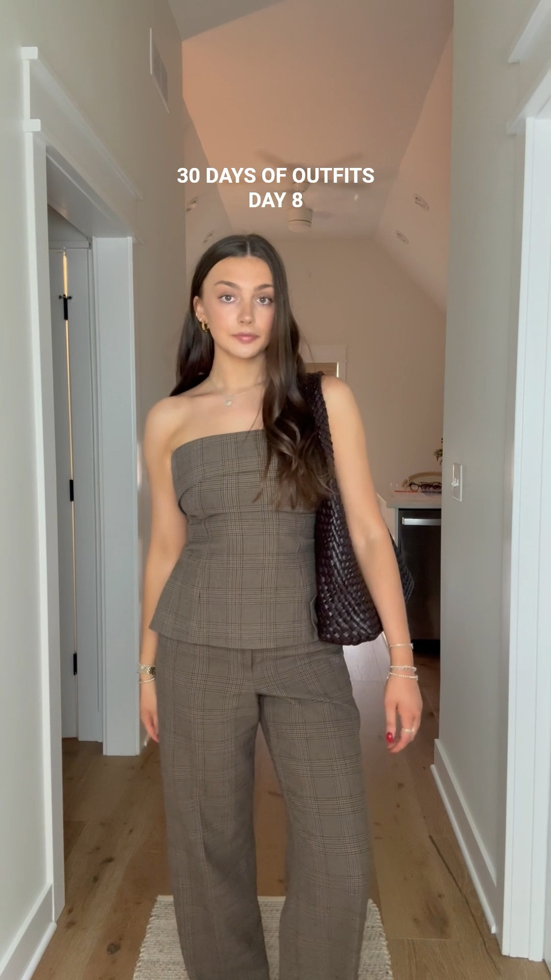 Loving this transitional chic office look! This is a great day to night outfit too if you’re heading to happy hour after the office! 

#LTKStyleTip #LTKWorkwear #LTKSeasonal