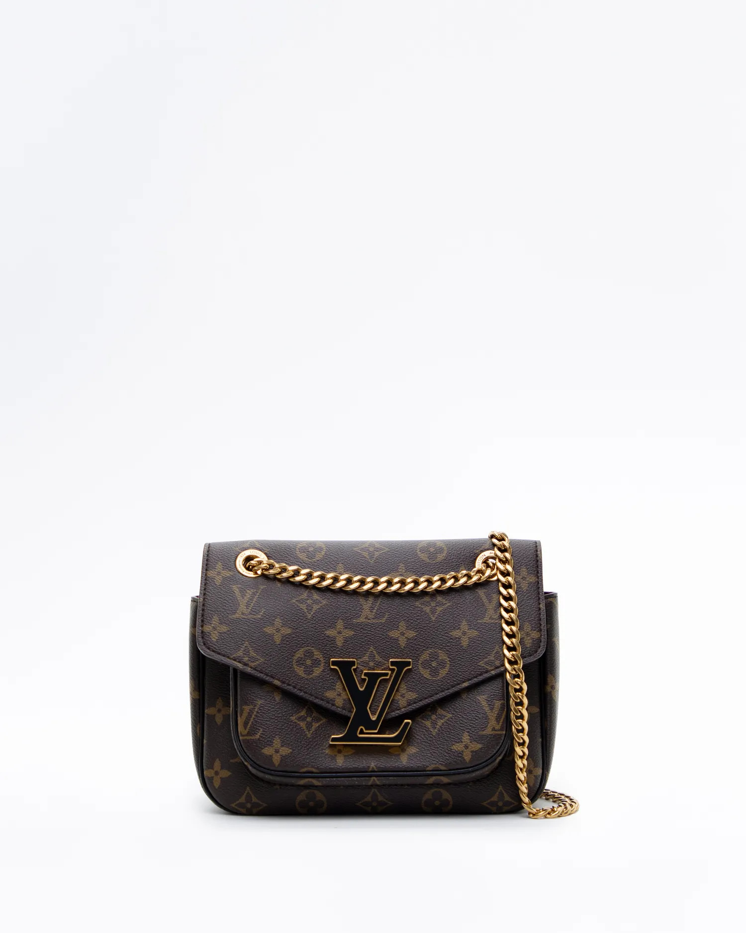 HomeHow It WorksClub PerksMerch Shop | Vivrelle