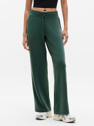 Seasoft Mid Rise Straight Pant | Athleta