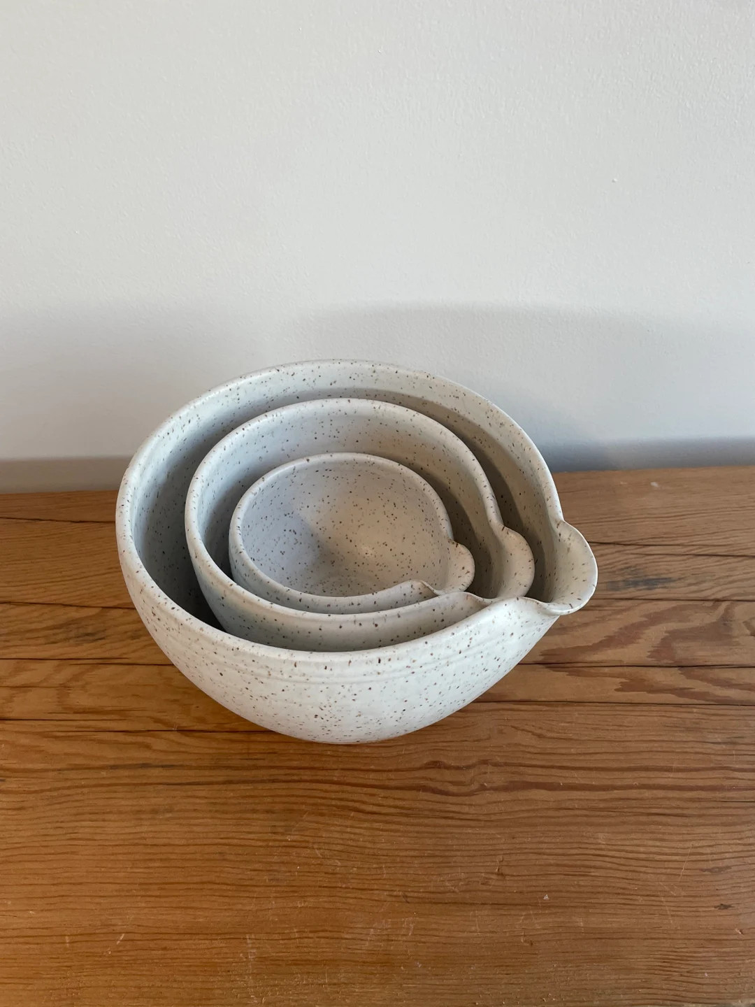 Set of 3 Hand Throne Stoneware Mixing Bowls - Etsy | Etsy (US)