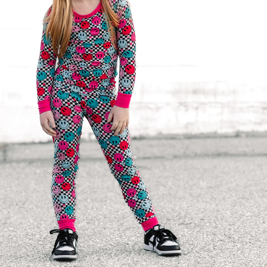 LONG SLEEVE 2 PIECE SETS- Pink Check Smile | millie + roo