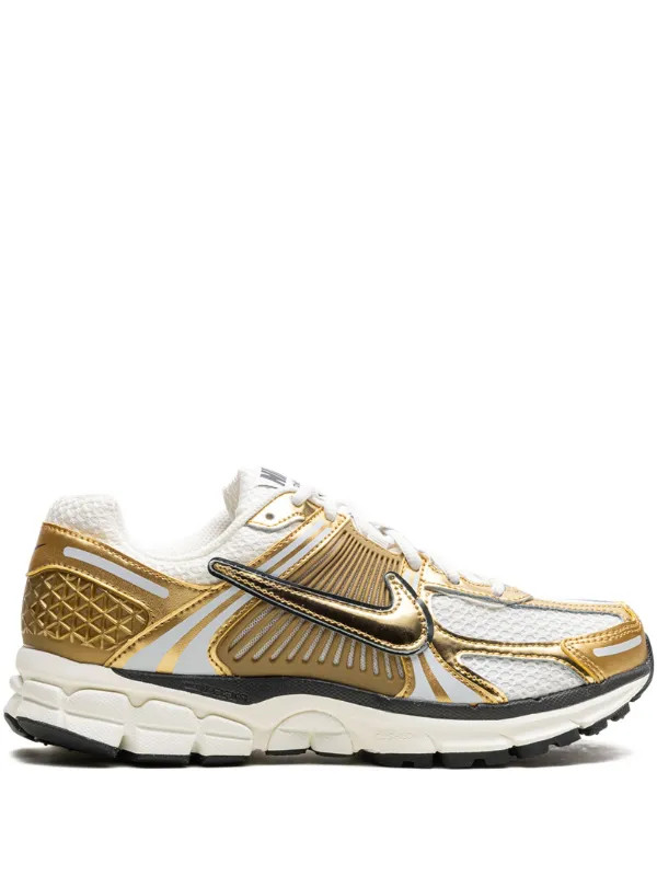 Nike Zoom Vomero 5 "Metallic Gold" Sneakers - Farfetch | Farfetch Global